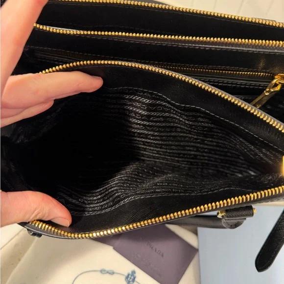 Authentic Prada large Saffiano Leather Bag -  (Retails for $5100) - Picture 10 of 16